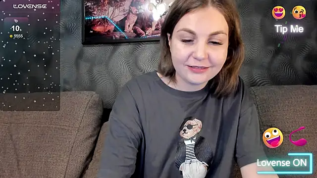 CassieMils online show from 05-25-26, 06:30