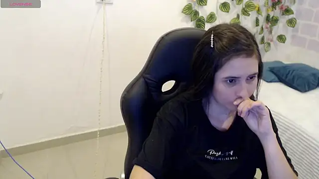 tania sweet   online show from 01-13-25, 05:02