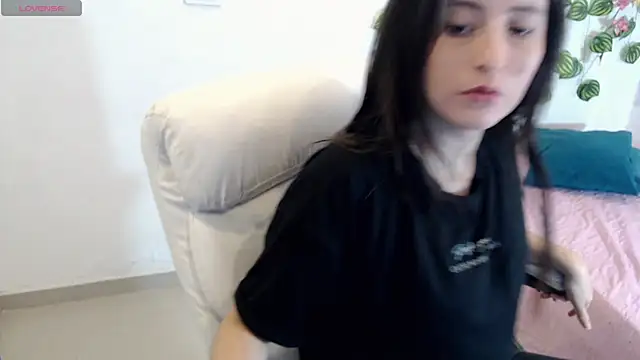 tania sweet   online show from 09-14-25, 03:44