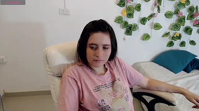 tania sweet   online show from 09-20-25, 03:46