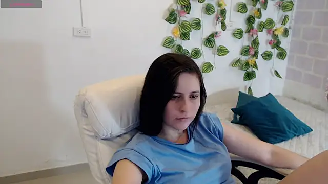 tania sweet   online show from 10-11-25, 07:45