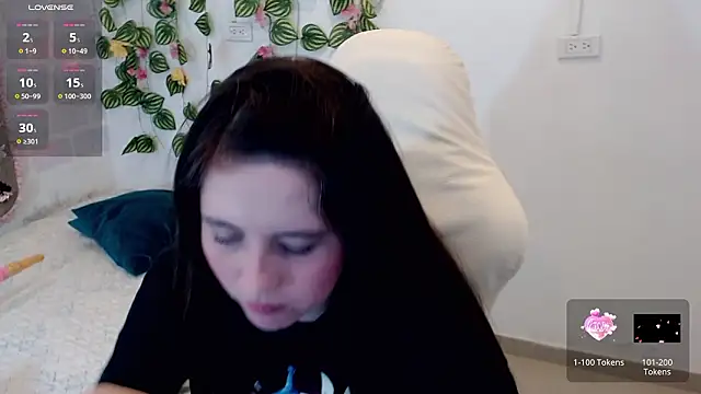 tania sweet   online show from 03-18-26, 06:55