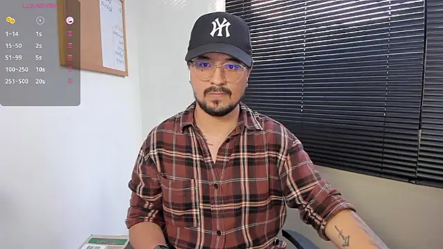 Snapshot of DaviidEvans_ chatting on 12-07-24, 09:55 DaviidEvans online show from 12-07-24, 09:55