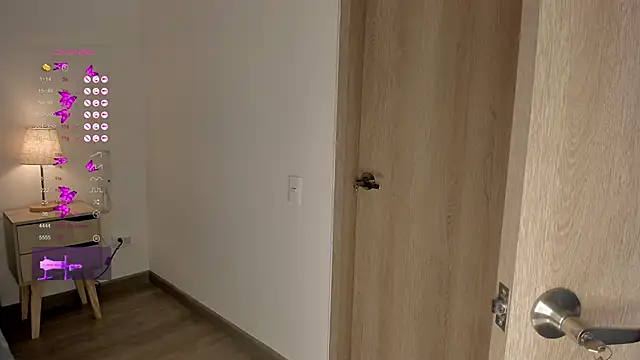 Snapshot of GoddessLinda04 chatting on 02-22-25, 11:03 GoddessLinda04 online show from 02-22-25, 11:03