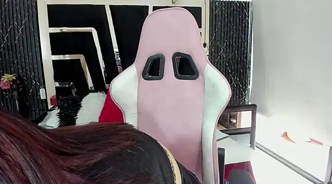 dirtylola39 online show from 03-10-25, 08:23