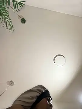 Snapshot of Tayra_Siny chatting on 03-08-25, 11:16 Tayra Siny online show from 03-08-25, 11:16