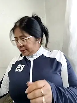   valentina18 online show from 01-07-26, 01:02