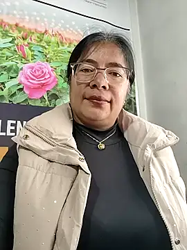   valentina18 online show from 03-19-26, 12:53