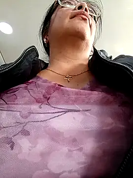   valentina18 online show from 07-28-26, 08:23