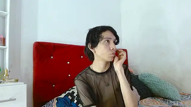 LAICK 01 online show from 09-25-25, 05:27