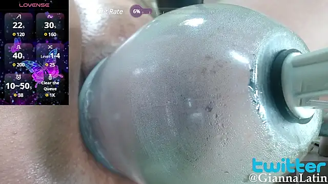 Snapshot of Gianna_latin chatting on 03-15-25, 12:04 Gianna latin online show from 03-15-25, 12:04