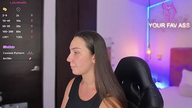 ava blue online show from 02-01-25, 07:13