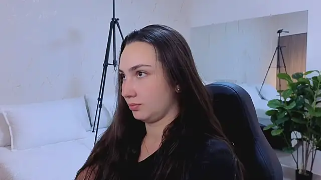 ava blue online show from 02-16-26, 07:43