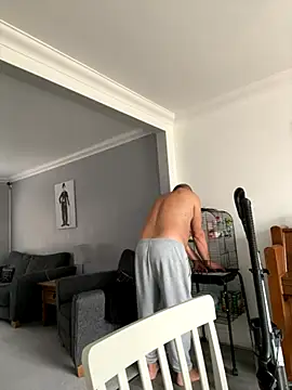 Garry831 online show from 10-13-25, 01:00