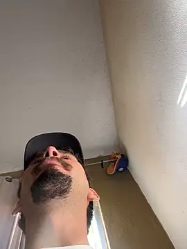 Tomthelong online show from 02-07-25, 10:52