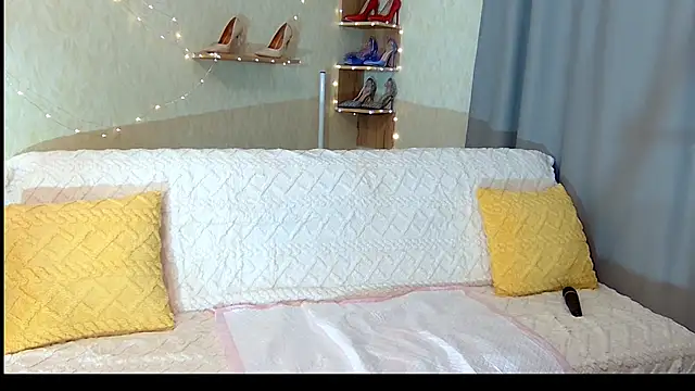 KimPolloc online show from 01-16-25, 07:20