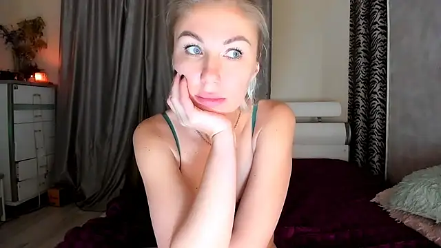 Snapshot of _SABOTAGE_ chatting on 12-11-24, 03:35 SABOTAGE online show from 12-11-24, 03:35