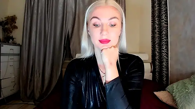 Snapshot of _SABOTAGE_ chatting on 01-22-25, 12:59 SABOTAGE online show from 01-22-25, 12:59