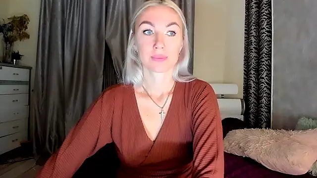 Snapshot of _SABOTAGE_ chatting on 02-26-25, 01:53 SABOTAGE online show from 02-26-25, 01:53