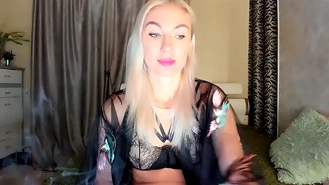 Snapshot of _SABOTAGE_ chatting on 03-16-25, 01:38 SABOTAGE online show from 03-16-25, 01:38