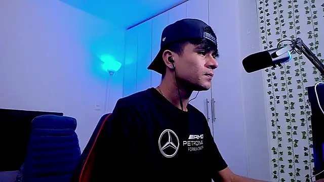 Eiden allenx online show from 02-08-25, 04:14