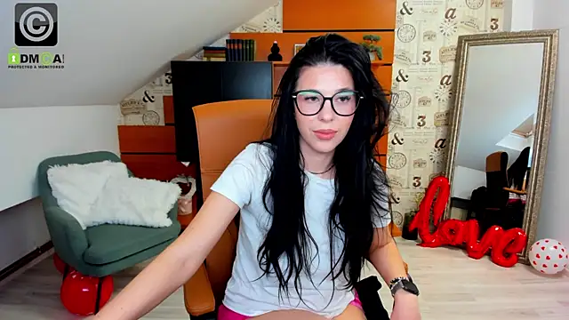 EmillyTaylor online show from 02-27-25, 10:48