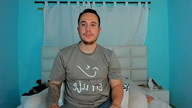 Snapshot of juan__jimenez chatting on 03-08-26, 01:03 juan jimenez online show from 03-08-26, 01:03