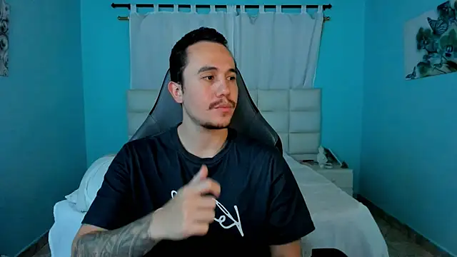 Snapshot of juan__jimenez chatting on 03-22-26, 12:47 juan jimenez online show from 03-22-26, 12:47
