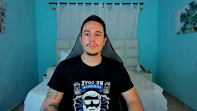 Snapshot of juan__jimenez chatting on 03-26-26, 10:04 juan jimenez online show from 03-26-26, 10:04