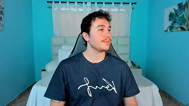 Snapshot of juan__jimenez chatting on 06-04-26, 05:52 juan jimenez online show from 06-04-26, 05:52