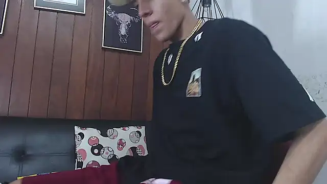 GaboReyes online show from 02-13-25, 01:59