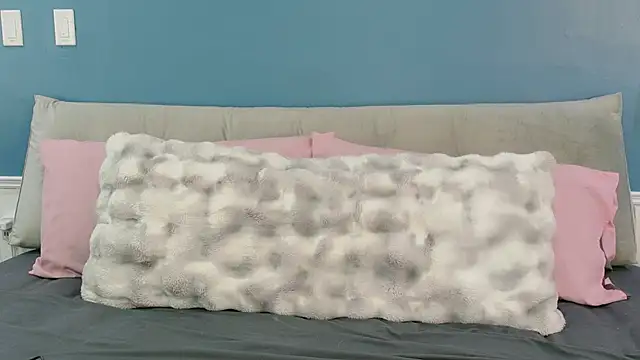 SaraBearXo online show from 04-24-26, 11:56