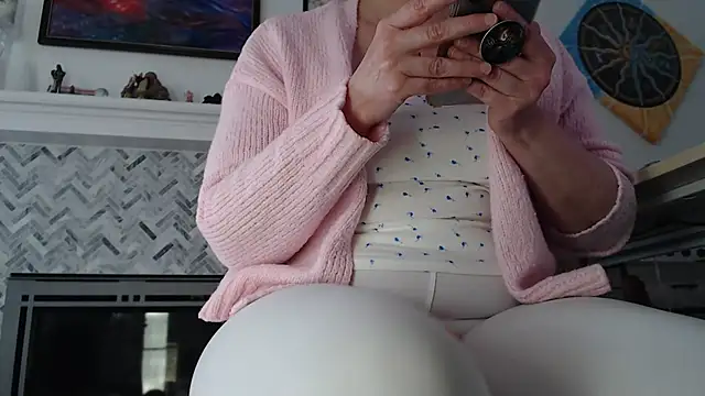 AuroraWillows online show from 03-03-26, 03:18