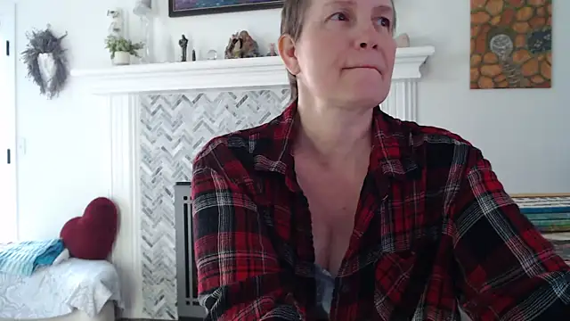 AuroraWillows online show from 03-17-26, 02:20