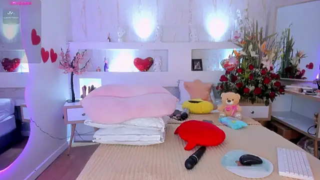 Snapshot of RachelMorgan01 chatting on 02-17-25, 04:26 RachelMorgan01 online show from 02-17-25, 04:26