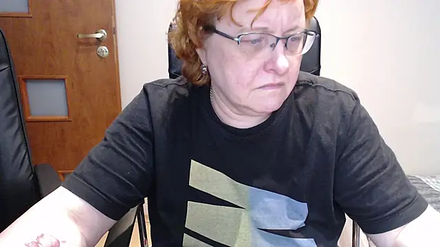 JoannaAndNeighbour online show from 02-17-25, 11:34