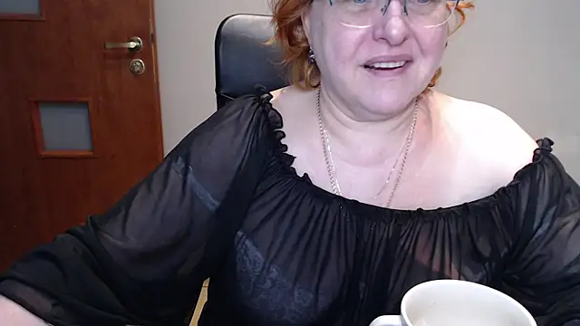 JoannaAndNeighbour online show from 03-12-25, 09:55