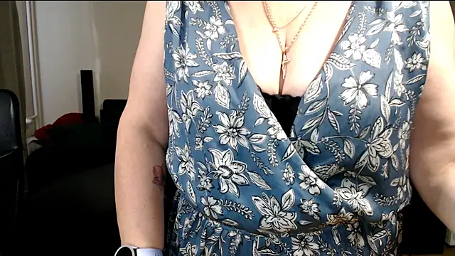 JoannaAndNeighbour online show from 03-02-26, 07:15