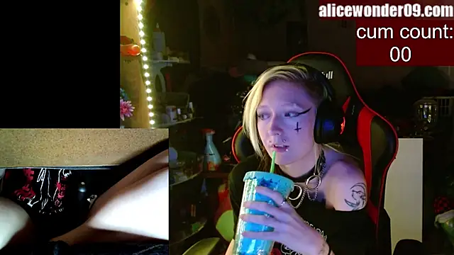 alicewonder09 online show from 01-30-25, 05:30