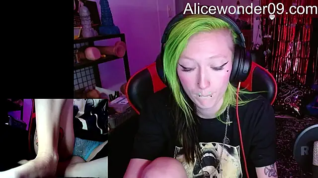 alicewonder09 online show from 01-17-26, 05:01