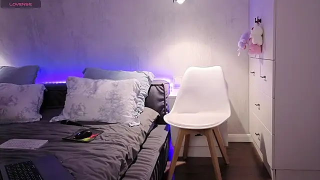 Snapshot of Alexperchik chatting on 09-23-25, 05:16 Alexperchik online show from 09-23-25, 05:16