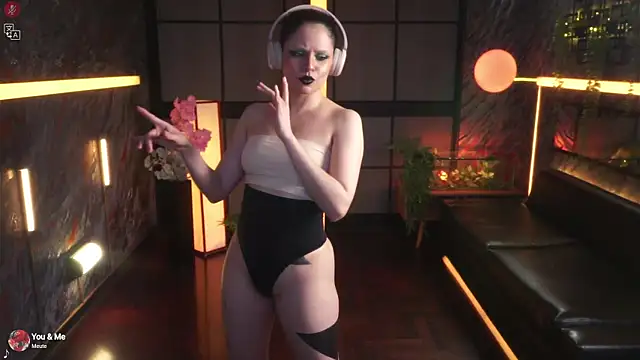 Snapshot of alessa_goreng chatting on 01-20-25, 11:45 alessa goreng online show from 01-20-25, 11:45