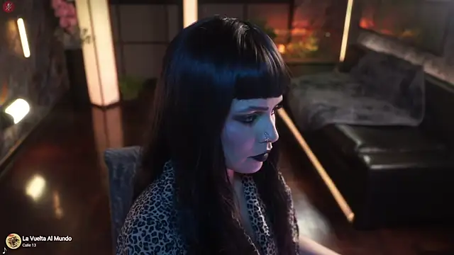 Snapshot of alessa_goreng chatting on 09-24-25, 01:42 alessa goreng online show from 09-24-25, 01:42