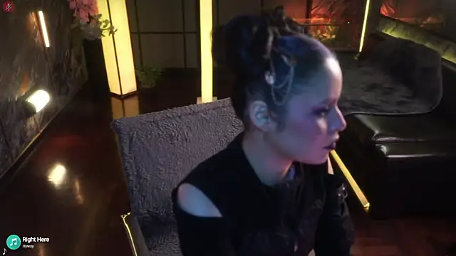 Snapshot of alessa_goreng chatting on 09-28-25, 03:45 alessa goreng online show from 09-28-25, 03:45