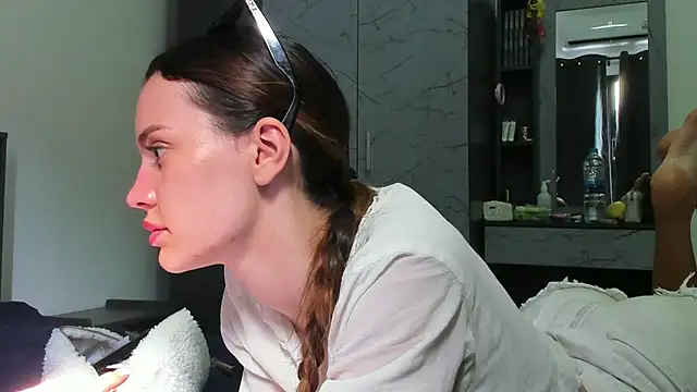 Snapshot of Lex_Love chatting on 02-01-25, 08:18 Lex Love online show from 02-01-25, 08:18