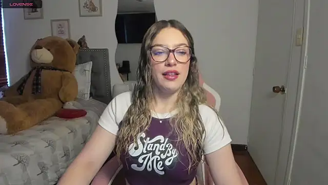 Snapshot of samysweet_8 chatting on 05-02-26, 12:10 samysweet 8 online show from 05-02-26, 12:10