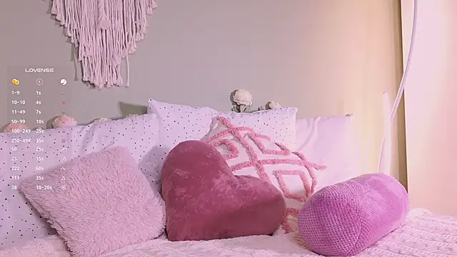 Rinas secret online show from 10-15-25, 07:19