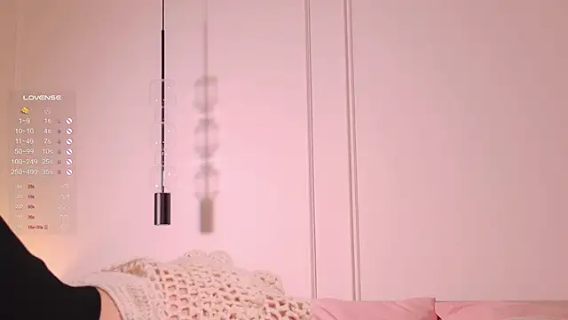Snapshot of Rinas_secret chatting on 05-16-26, 06:07 Rinas secret online show from 05-16-26, 06:07