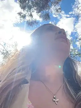 Snapshot of alana_69 chatting on 01-29-25, 07:00 alana 69 online show from 01-29-25, 07:00