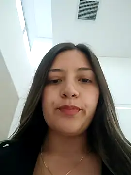 Snapshot of alana_69 chatting on 09-17-25, 09:16 alana 69 online show from 09-17-25, 09:16